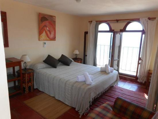 Casa Paca Alhucemas Guesthouse B&B Экстерьер фото